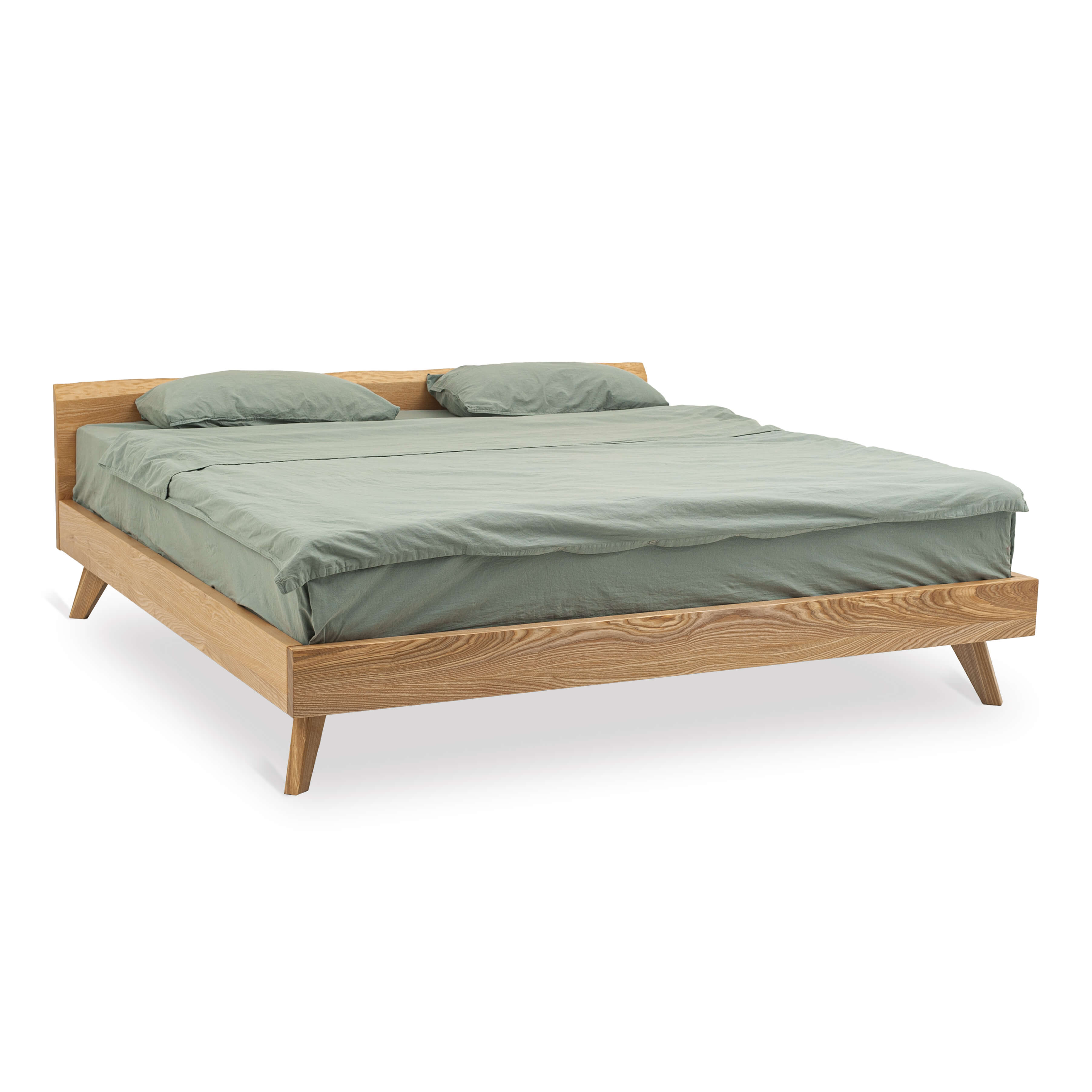 Live Edge Bed